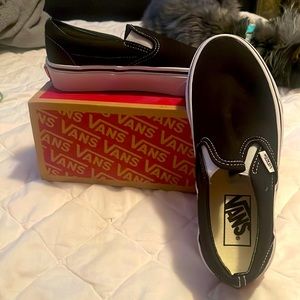 New Classic Slip on Vans